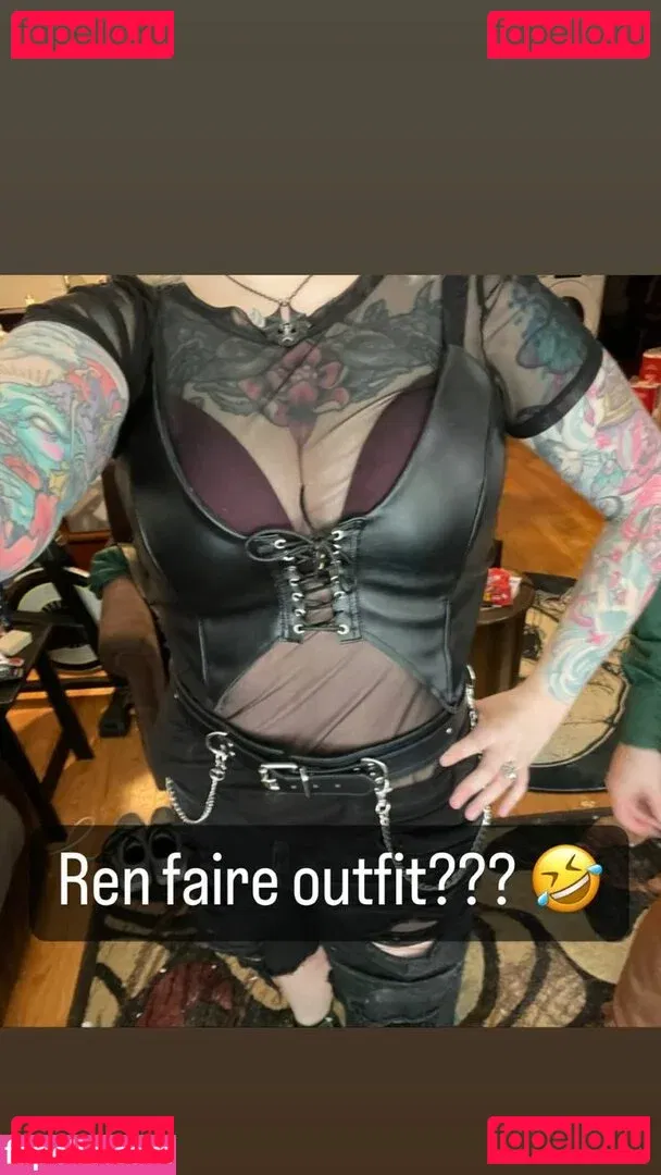 PushingUpRoses Onlyfans Photo Gallery 