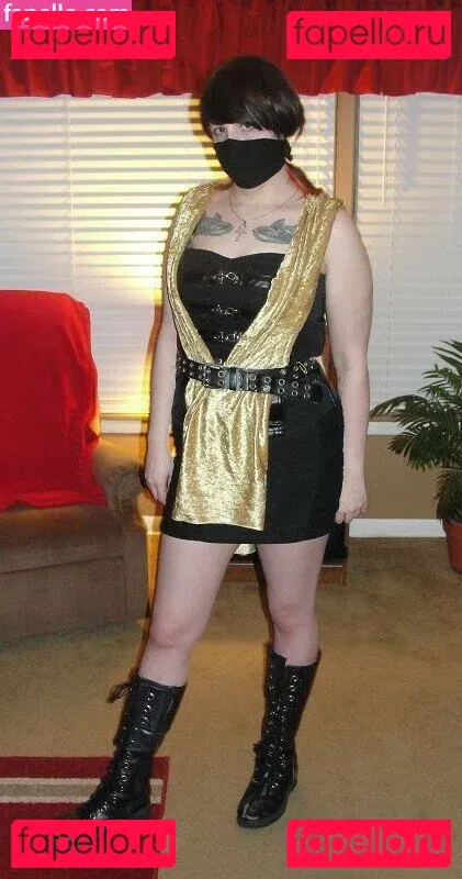 PushingUpRoses Onlyfans Photo Gallery 