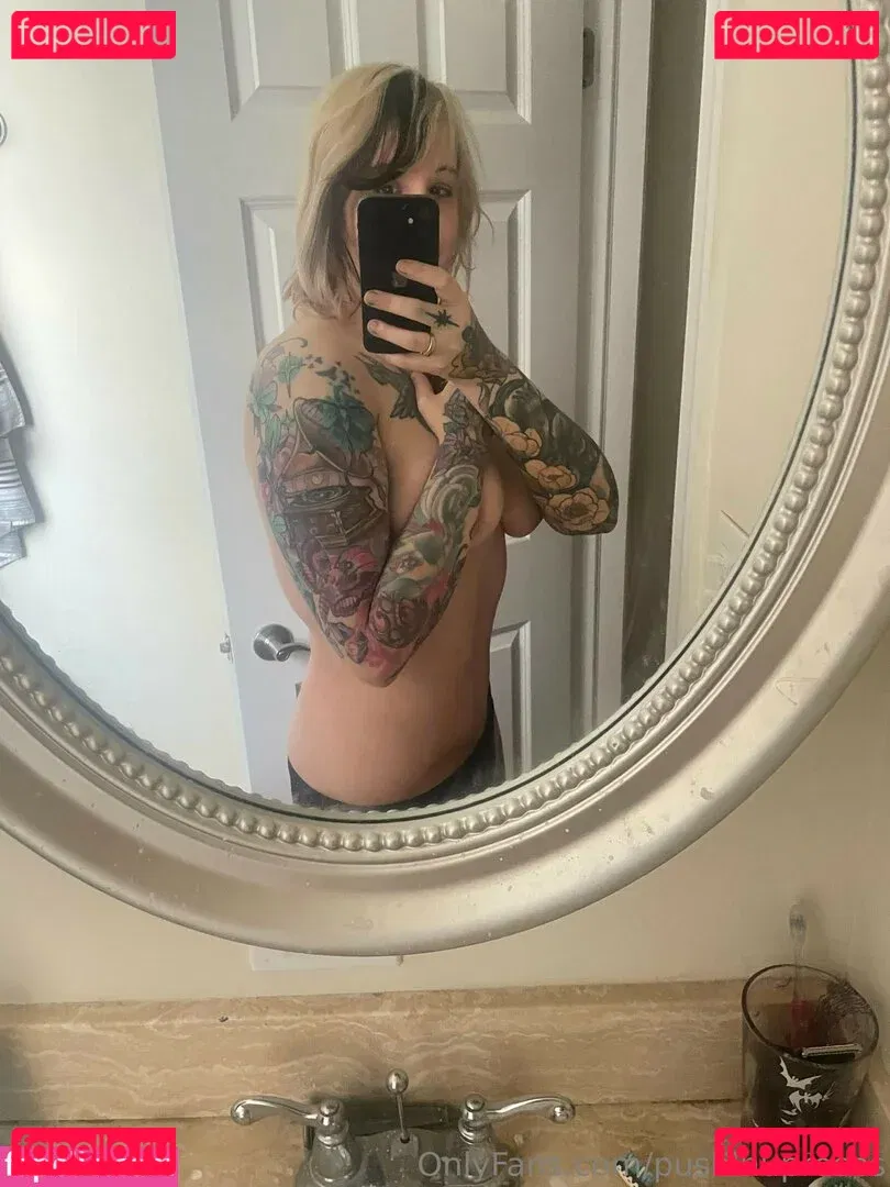 PushingUpRoses Onlyfans Photo Gallery 