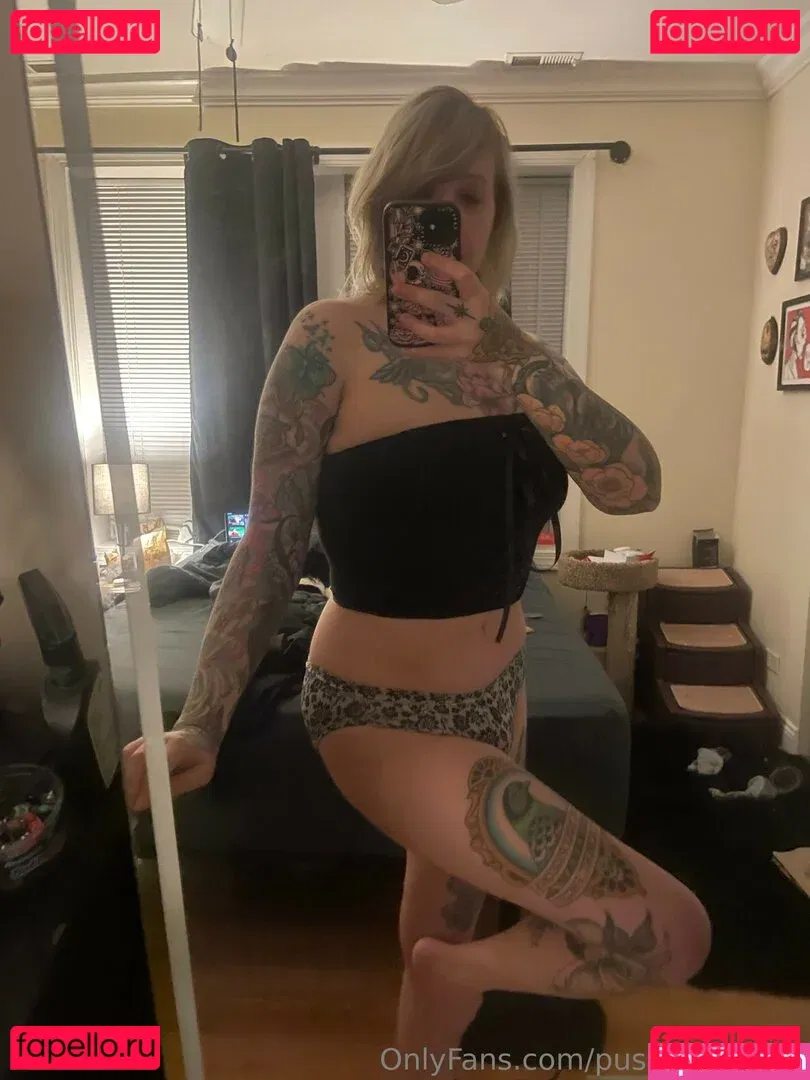 PushingUpRoses Onlyfans Photo Gallery 