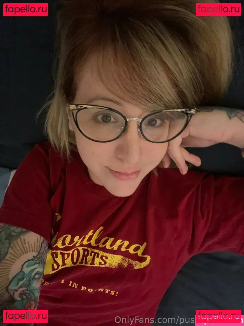 PushingUpRoses Onlyfans Photo Gallery 