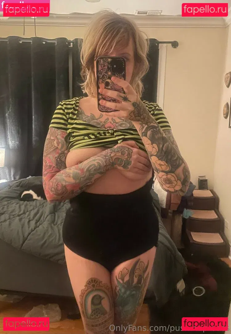 PushingUpRoses Onlyfans Photo Gallery 