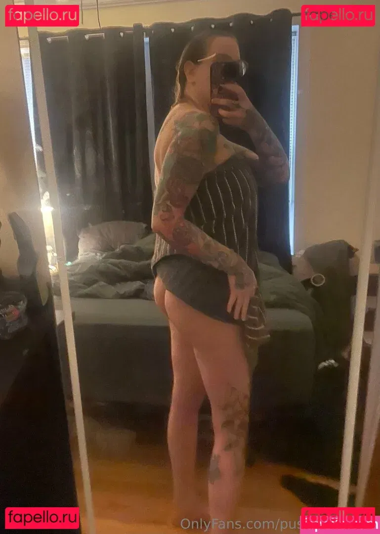 PushingUpRoses Onlyfans Photo Gallery 