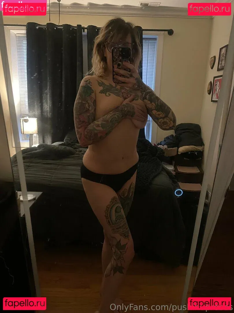 PushingUpRoses Onlyfans Photo Gallery 