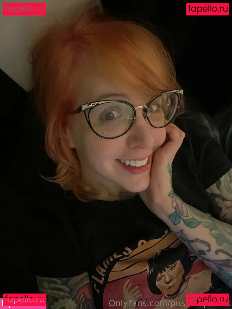 PushingUpRoses Onlyfans Photo Gallery 