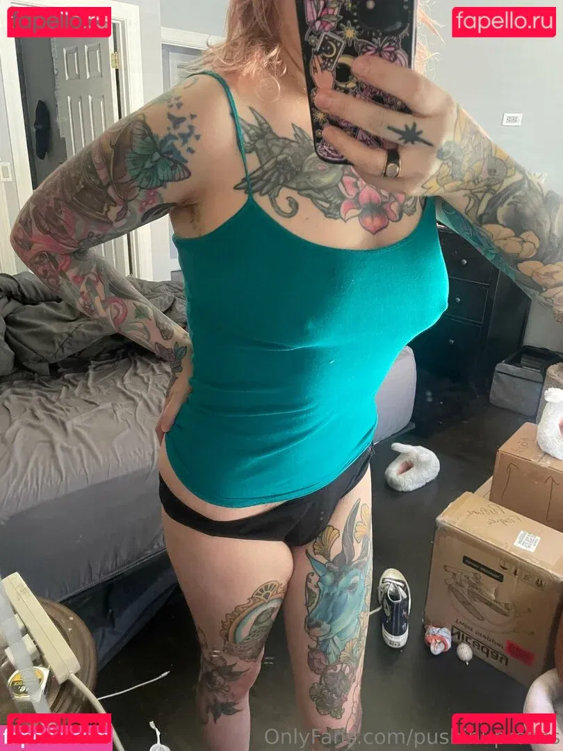 PushingUpRoses Onlyfans Photo Gallery 