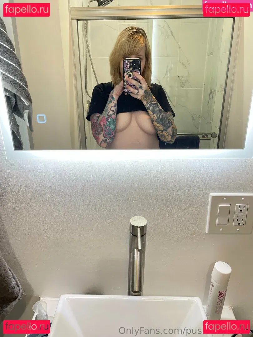 PushingUpRoses Onlyfans Photo Gallery 