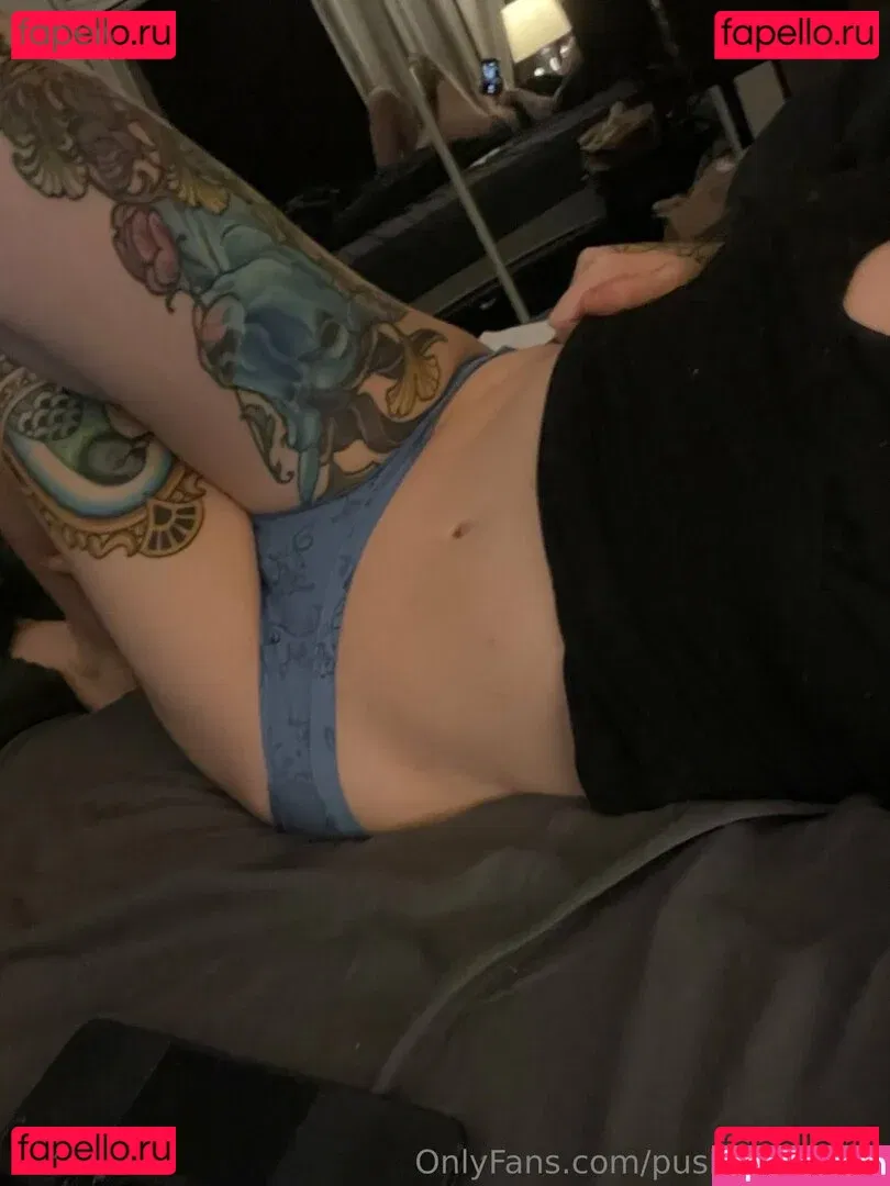 PushingUpRoses Onlyfans Photo Gallery 