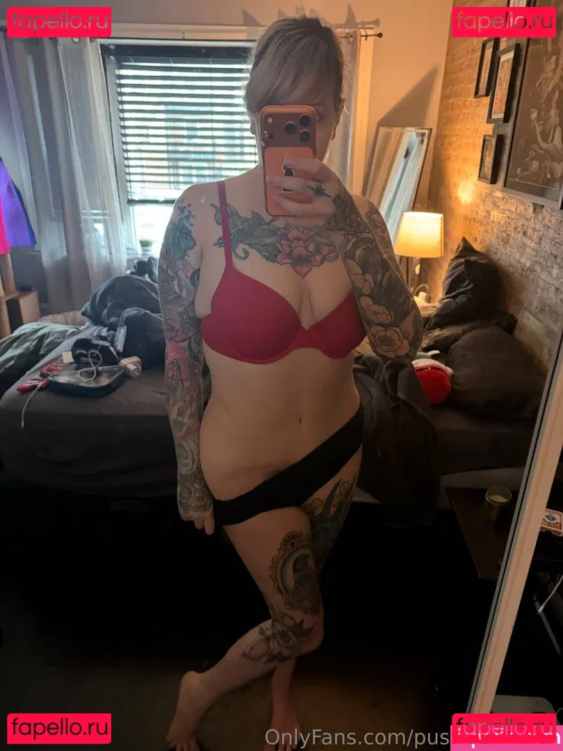 PushingUpRoses Onlyfans Photo Gallery 