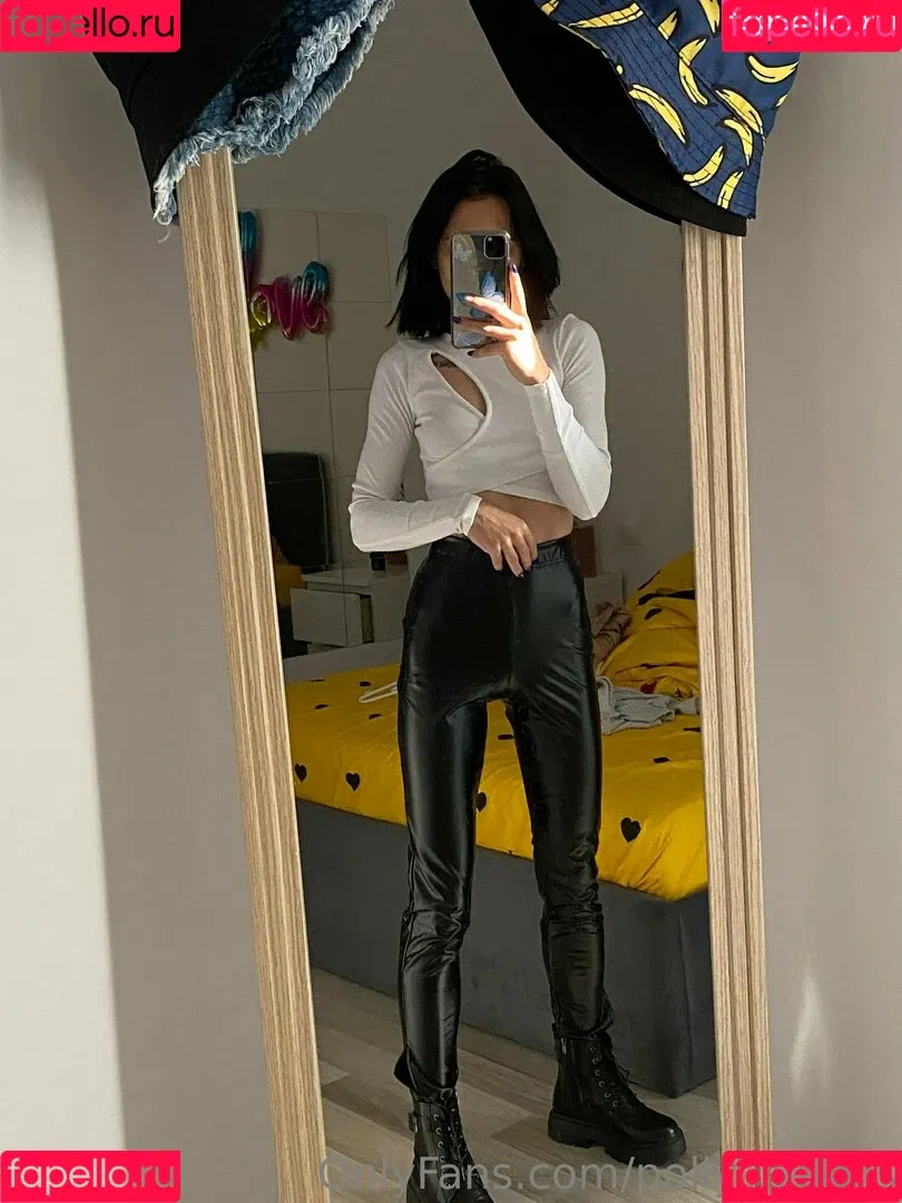 polly_smalls Onlyfans Photo Gallery 