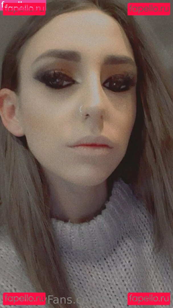 polly_smalls Onlyfans Photo Gallery 