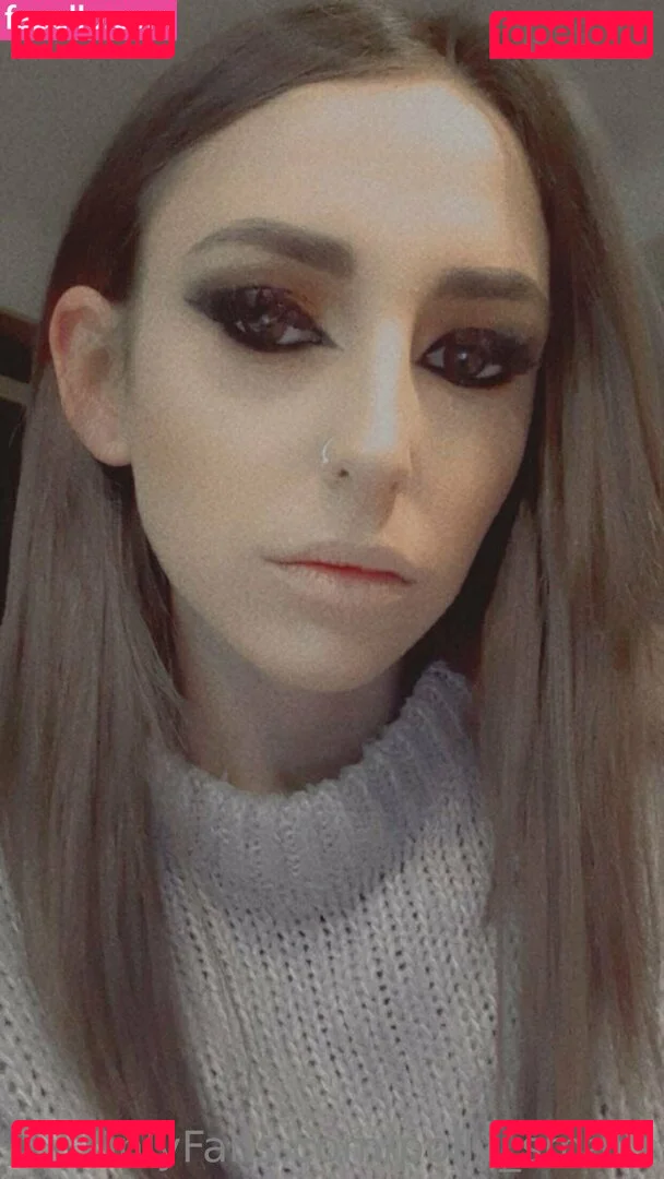 polly_smalls Onlyfans Photo Gallery 