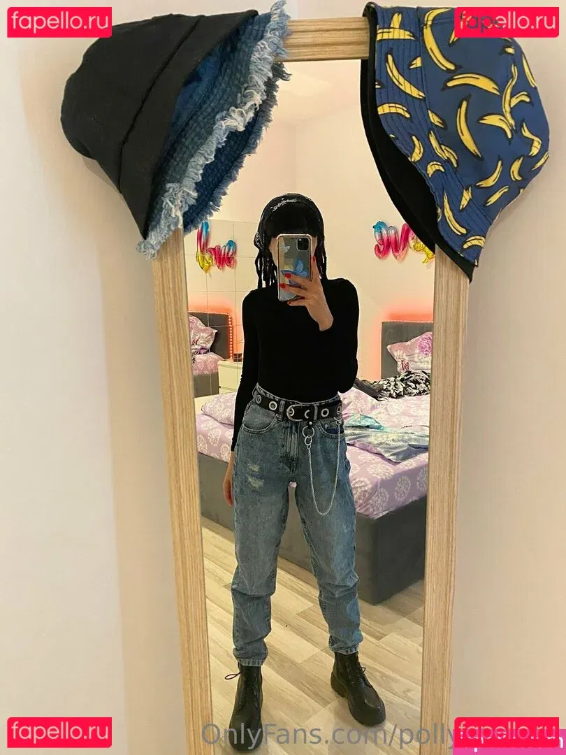 polly_smalls Onlyfans Photo Gallery 