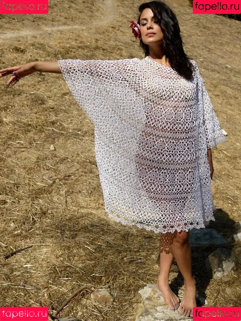 Nathalie Kelley Onlyfans Photo Gallery 