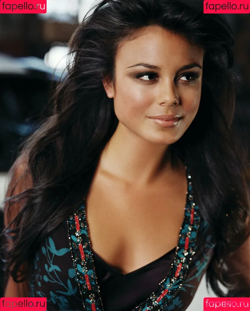 Nathalie Kelley Onlyfans Photo Gallery 