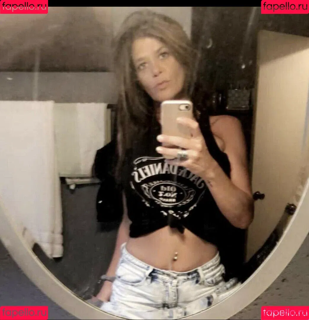 u300775303 Onlyfans Photo Gallery 