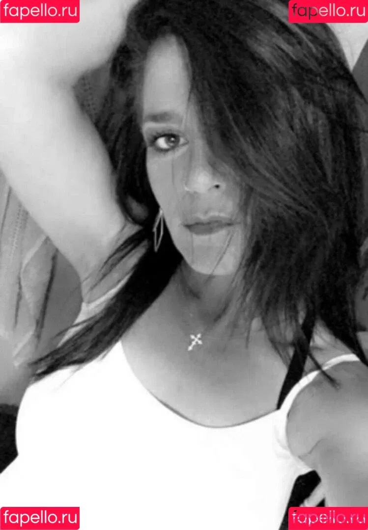 u300775303 Onlyfans Photo Gallery 
