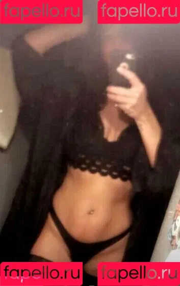u300775303 Onlyfans Photo Gallery 