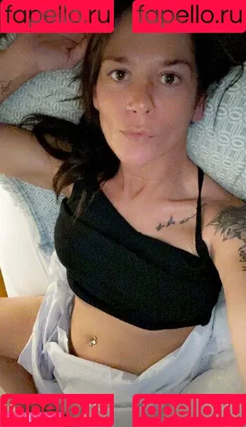 u300775303 Onlyfans Photo Gallery 
