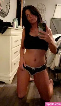 u300775303 Onlyfans Photo Gallery 