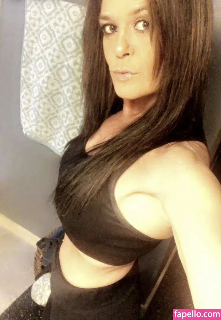 u300775303 Onlyfans Photo Gallery 