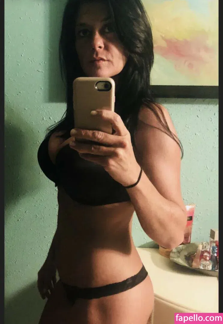 u300775303 Onlyfans Photo Gallery 