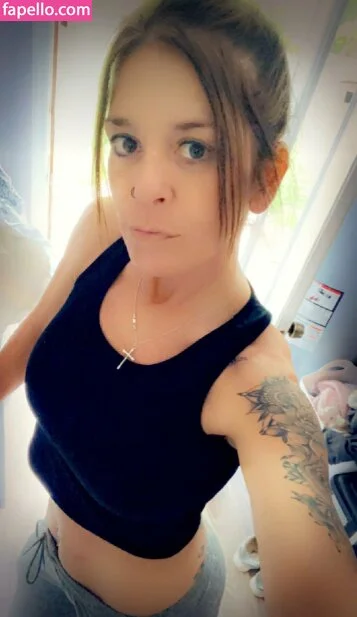 u300775303 Onlyfans Photo Gallery 