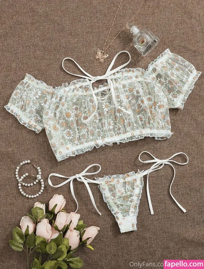 tonsasarah Onlyfans Photo Gallery 