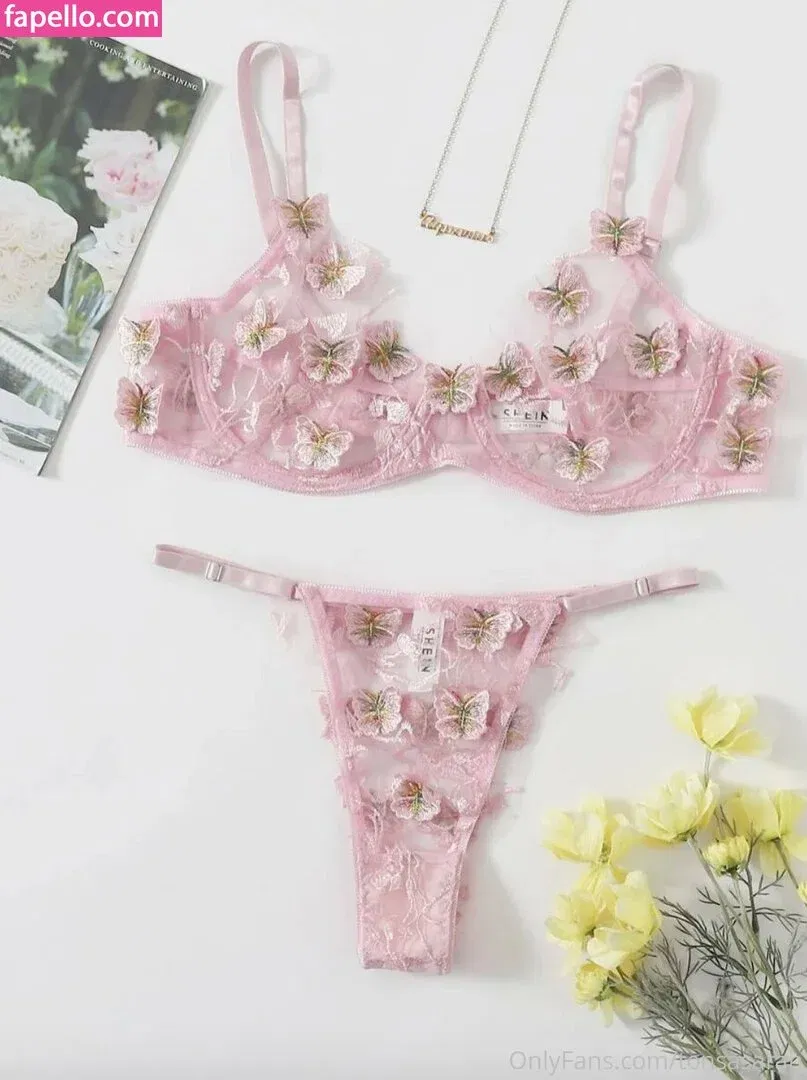 tonsasarah Onlyfans Photo Gallery 