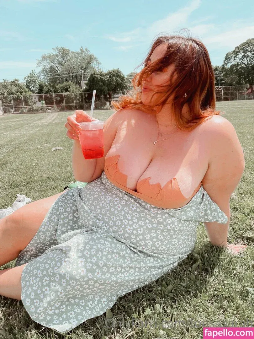 tonsasarah Onlyfans Photo Gallery 