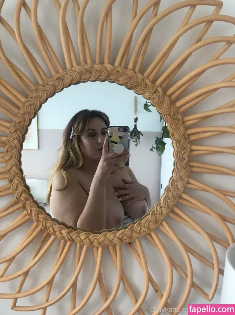 tonsasarah Onlyfans Photo Gallery 