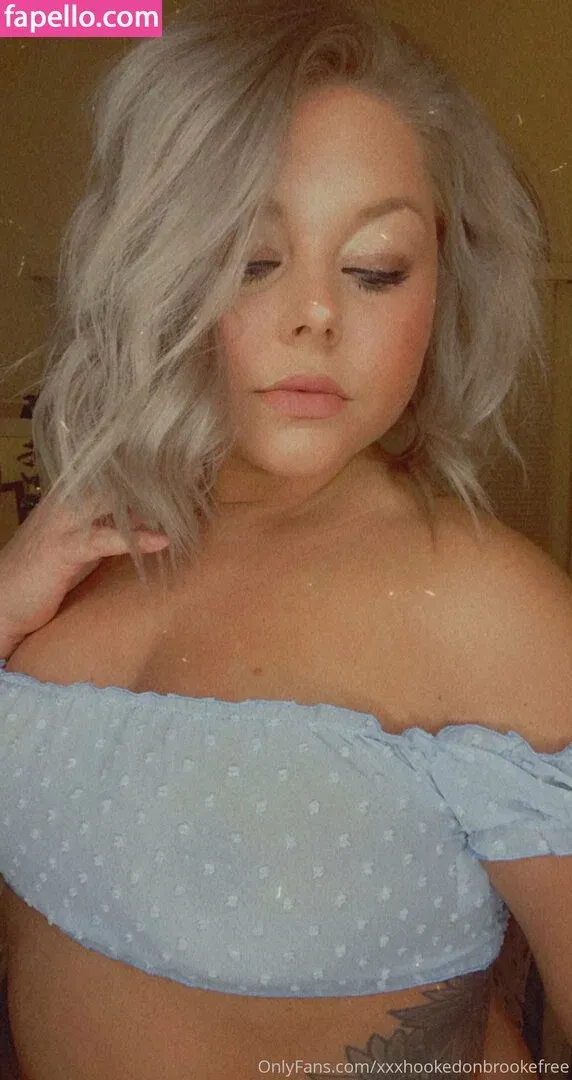 xxxhookedonbrookefree Onlyfans Photo Gallery 