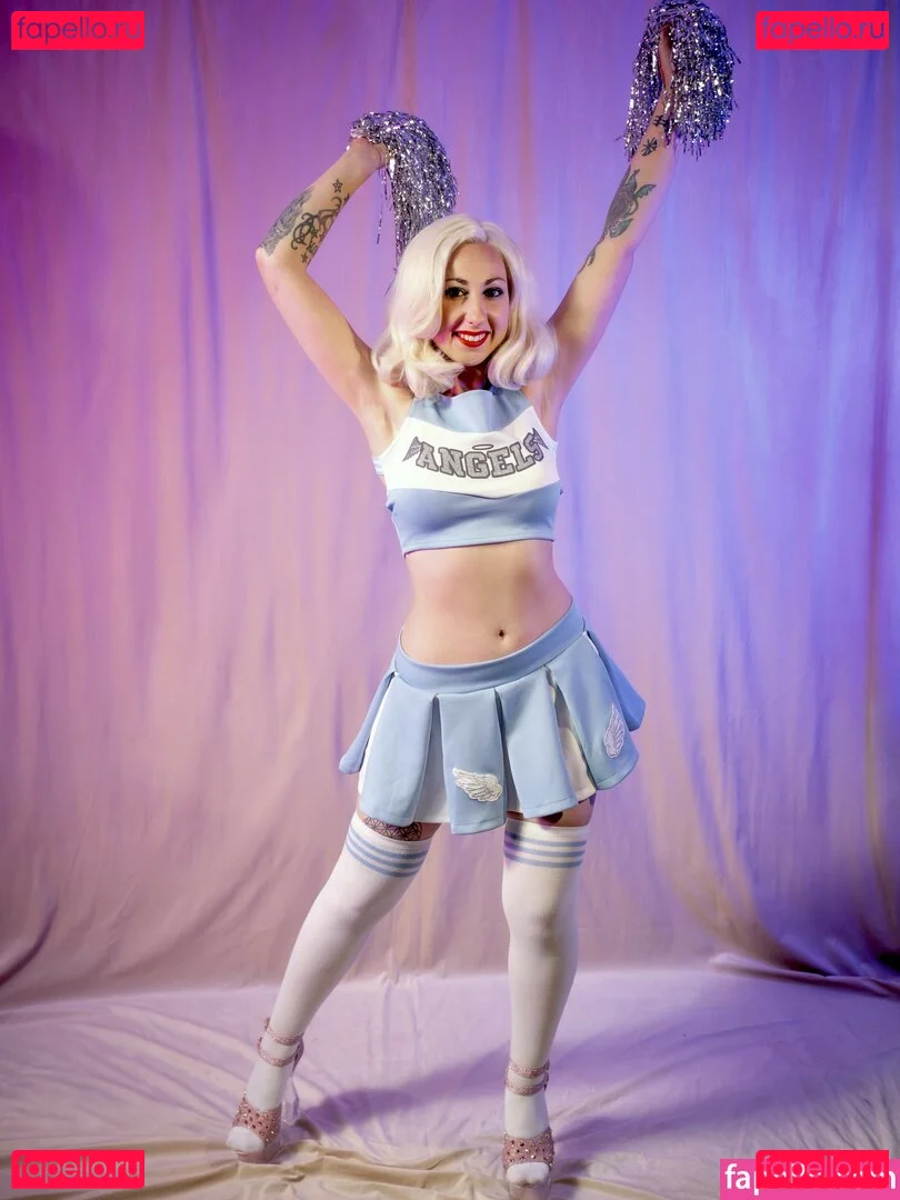 Anunna Healing Onlyfans Photo Gallery 