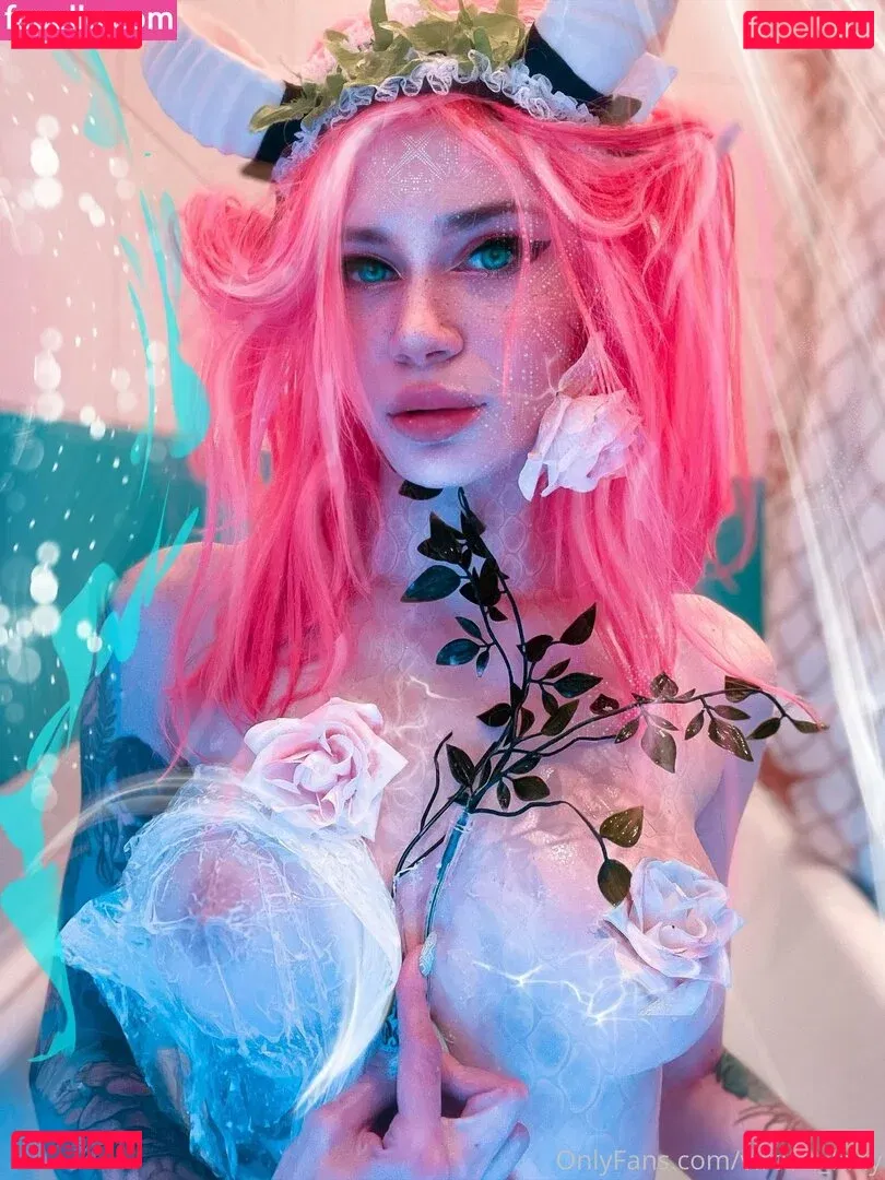 Virtual Lady Onlyfans Photo Gallery 