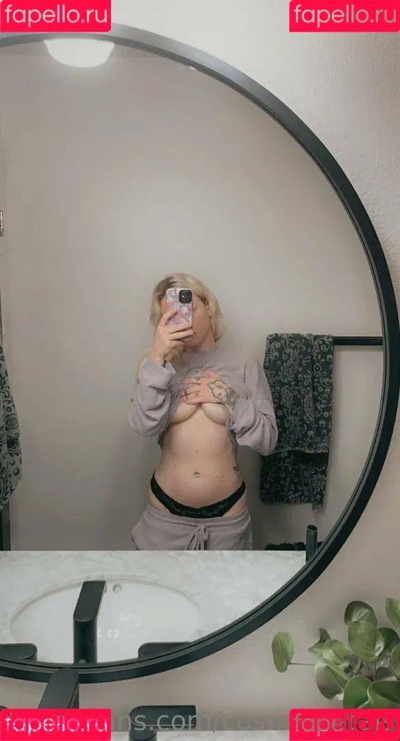 cosmicpetals Onlyfans Photo Gallery 