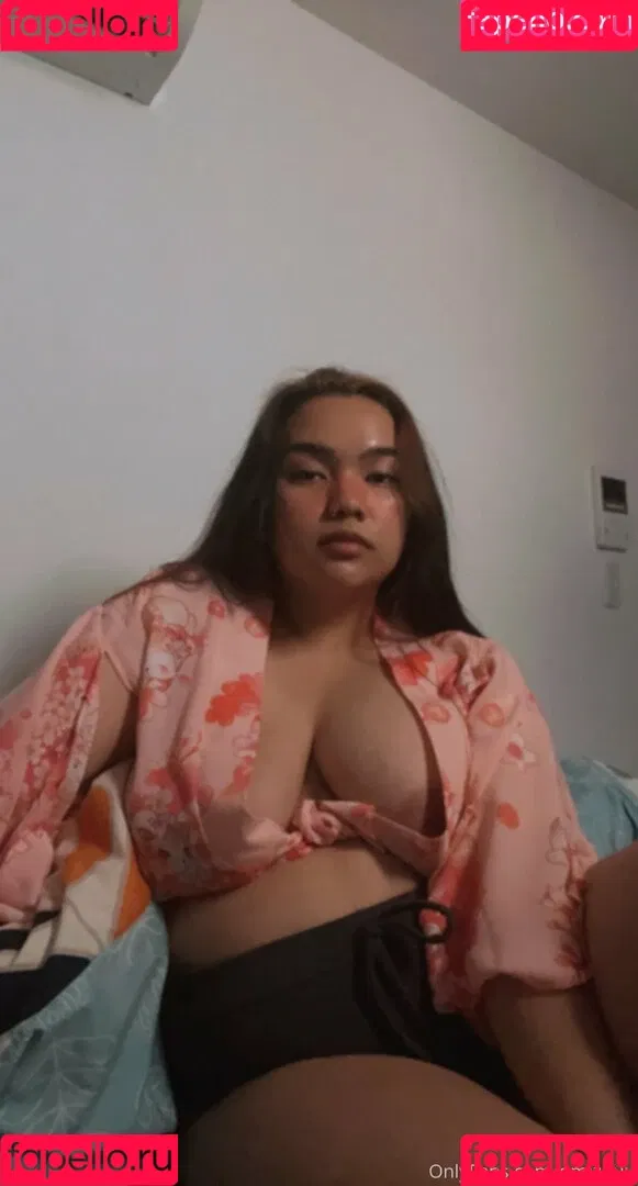 omizuuu Onlyfans Photo Gallery 