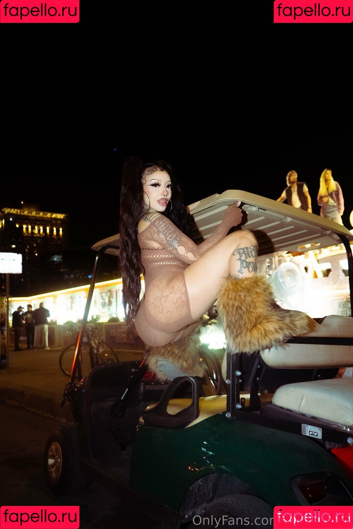 omizuuu Onlyfans Photo Gallery 