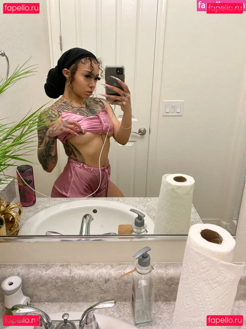 omizuuu Onlyfans Photo Gallery 