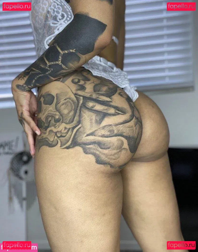 omizuuu Onlyfans Photo Gallery 