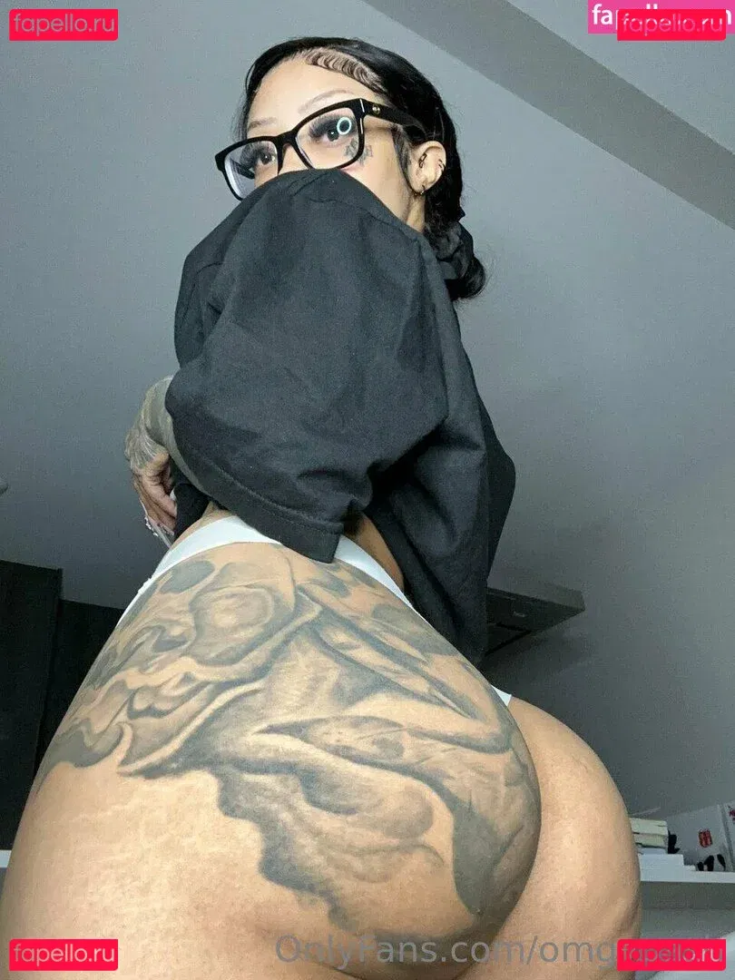 omizuuu Onlyfans Photo Gallery 