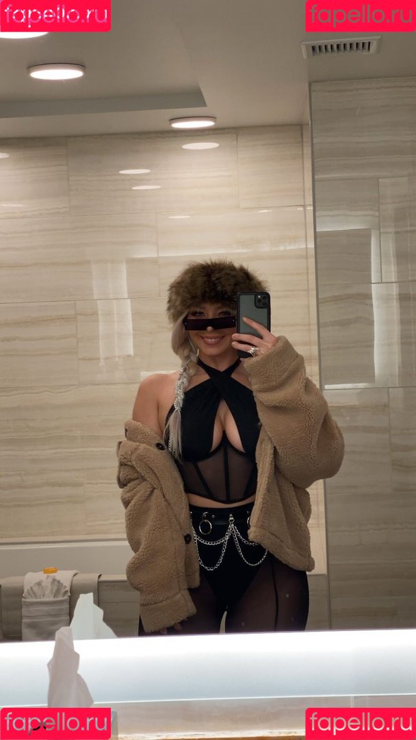 PeachsnBean Onlyfans Photo Gallery 