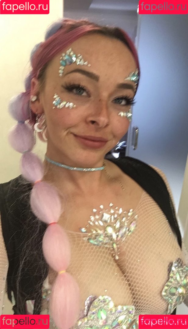 PeachsnBean Onlyfans Photo Gallery 