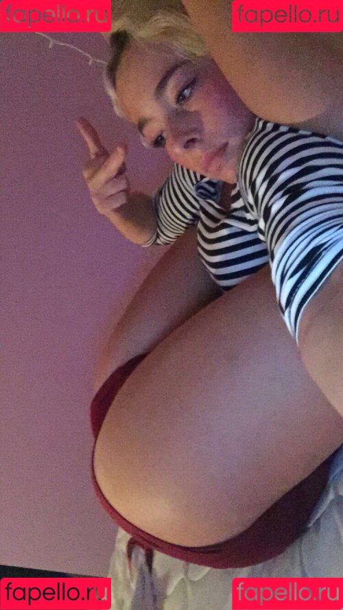 PeachsnBean Onlyfans Photo Gallery 