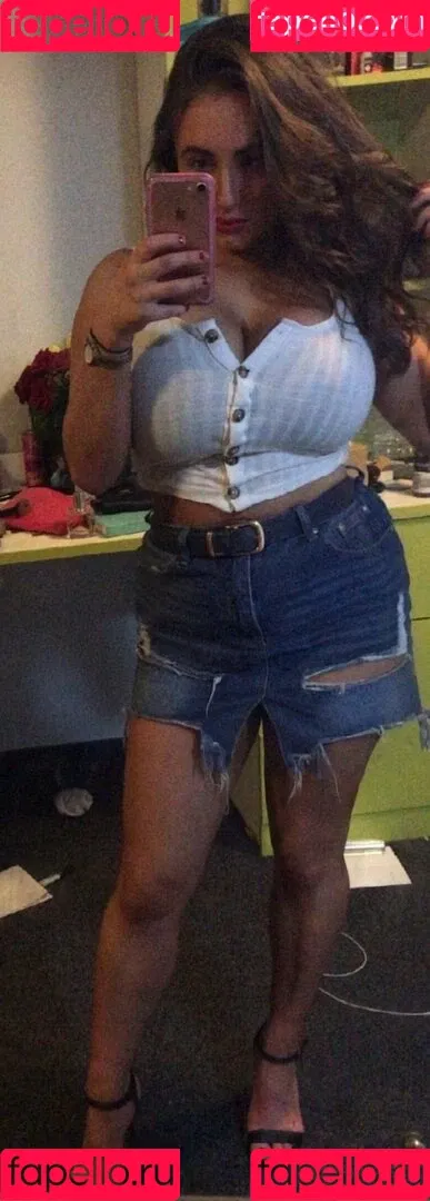 Tiffany Harrison Onlyfans Photo Gallery 
