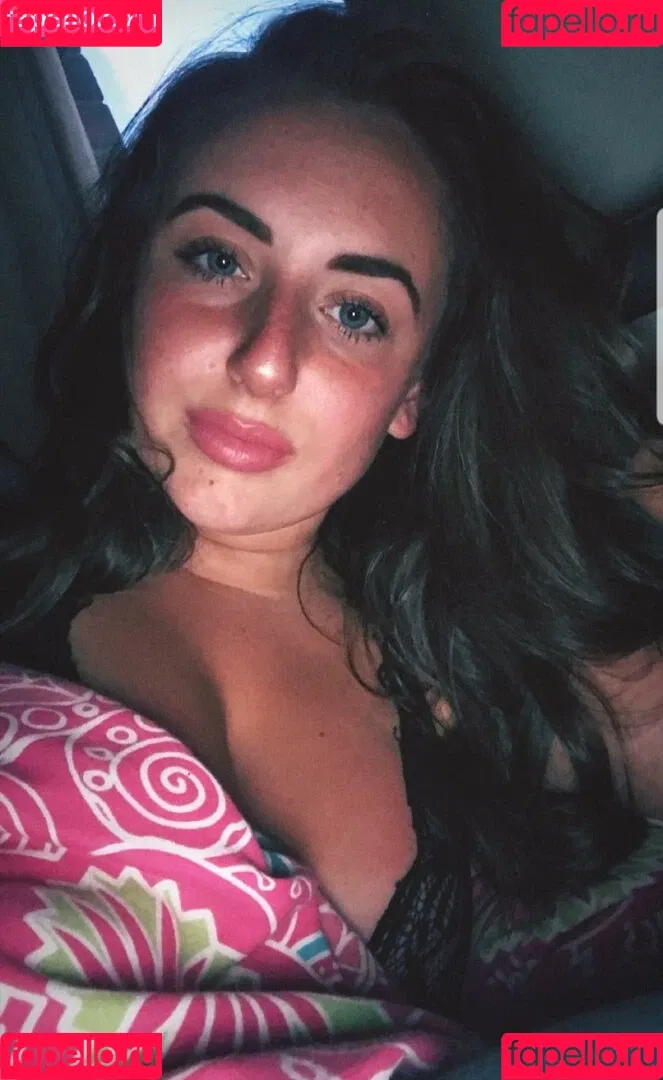 Tiffany Harrison Onlyfans Photo Gallery 