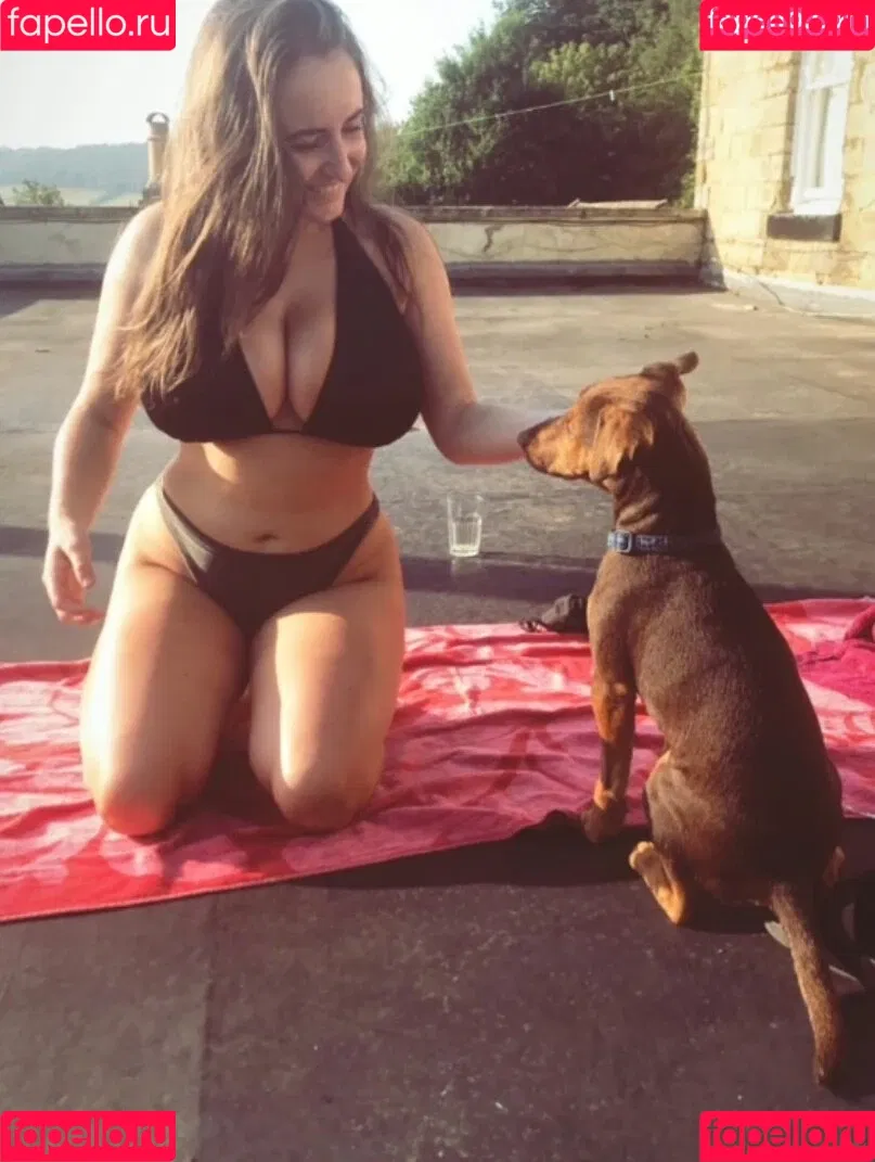 Tiffany Harrison Onlyfans Photo Gallery 