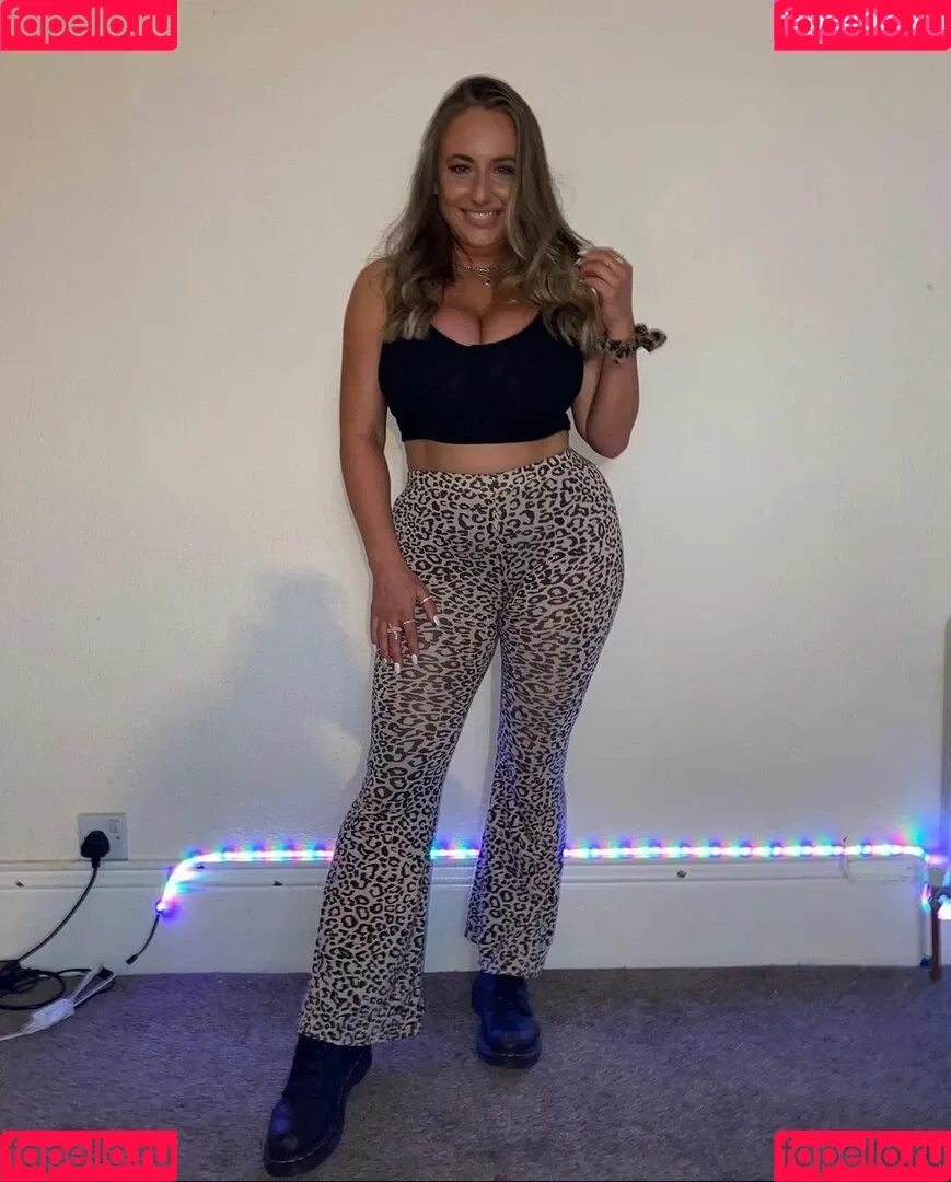 Tiffany Harrison Onlyfans Photo Gallery 