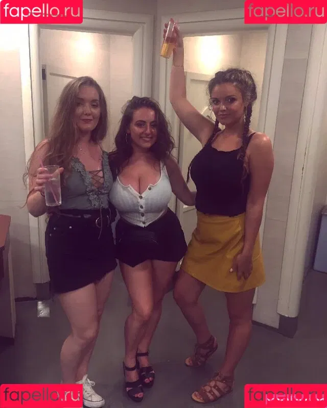 Tiffany Harrison Onlyfans Photo Gallery 