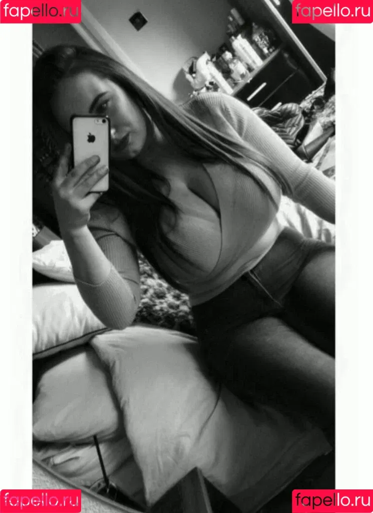 Tiffany Harrison Onlyfans Photo Gallery 