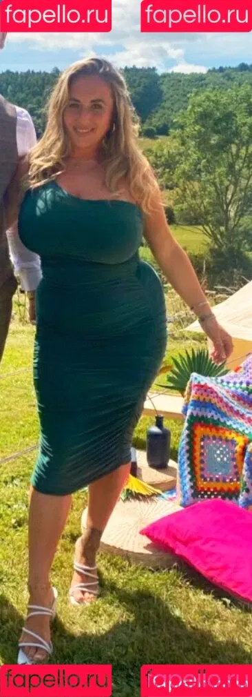 Tiffany Harrison Onlyfans Photo Gallery 